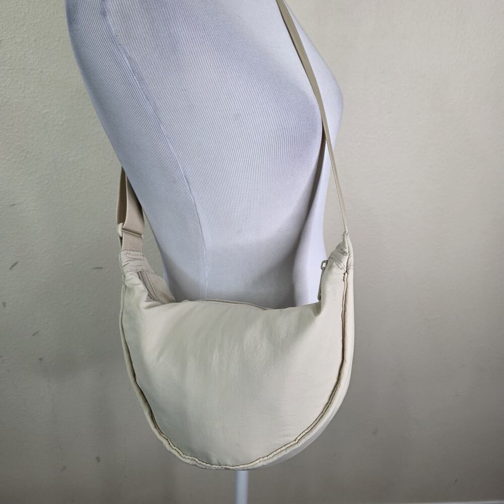 Beige Crescent Shoulder/Crossbody Bag Zip Closure Purse